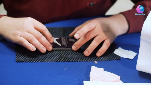 Процесс поклейки гидрогелевой пленки Steel Skin | Отличная защита для телефона смотреть онлайн