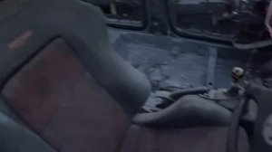 ПОСТАВИЛ стекло-пластиковый элемент кузова НА НИВУ!  (дверь багажника, крышка багажника)