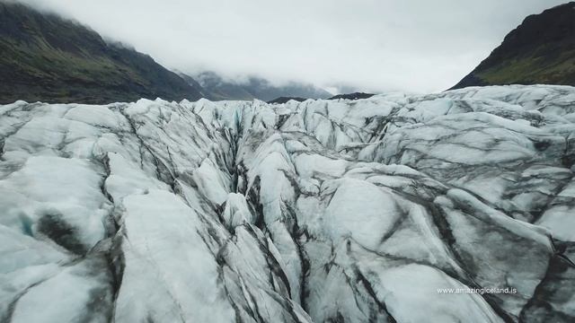 Svinafellsjokull in Skaftafell national park - Amazing Iceland in one minute смотреть онлайн