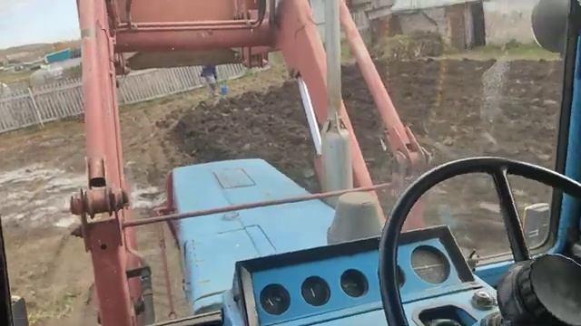 Пахота огородов 2021! Мтз с 3-х корпусным плугом. смотреть онлайн