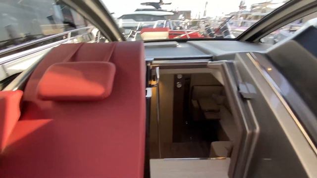 Le Yacht Idéal Pour 4 ! Visite Du Cranchi M44 HT