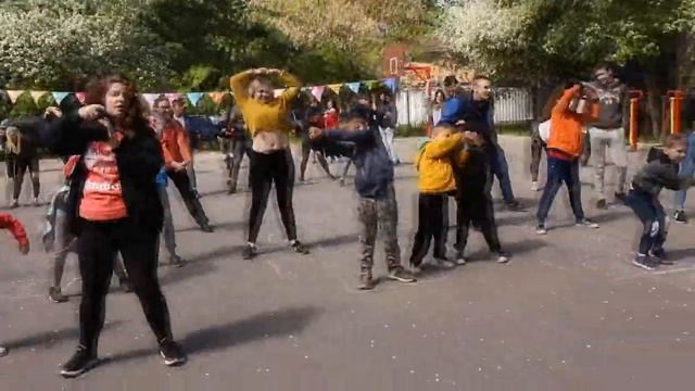 Зарядка в День защиты детей смотреть онлайн