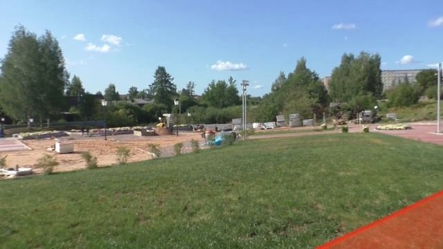 Пешеходный мост 6 - 7 микрорайоны, г.Тихвин за 20 дней до открытия смотреть онлайн