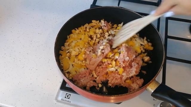 Фаршированные шампиньоны Stuffed champignons смотреть онлайн