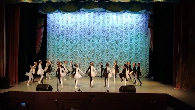 Хор анс ДШИ №1 Весёлые клавиши эстр танец БС мл гр смотреть онлайн