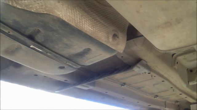 Черри Тигго7. Обзор днища, пробег 5000 км..wmv