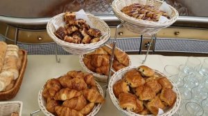 Номер люкс? Тогда VIP-завтрак.Зал "Юбилейный". Санаторий Южное Взморье.