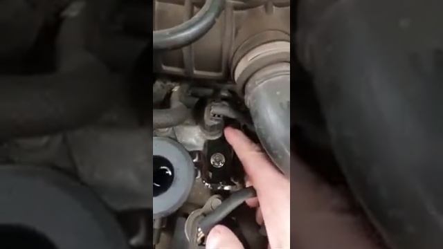 Крышка двигателя H4M смотреть онлайн