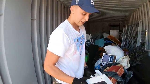Вскрыл МОРСКОЙ КОНТЕЙНЕР с Аукциона. Что внутри? смотреть онлайн