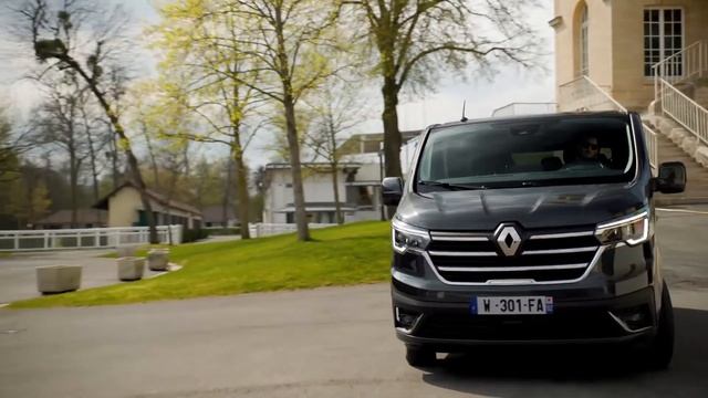 New Renault Trafic SpaceClass Signature - Tests Drive смотреть онлайн