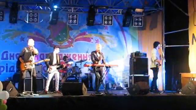 Авиатор в Лозовой - Трава у дома смотреть онлайн