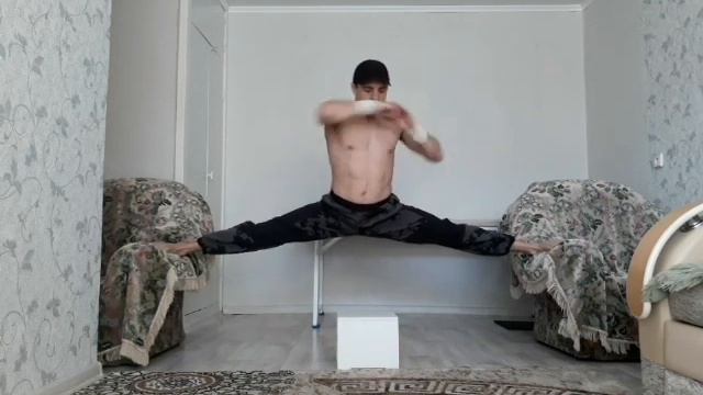 Шпагат поперечный на 2х креслах разминка смотреть онлайн