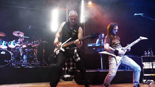 FOREVER / MONSTERS OF ROCK / TWO MINUTES TO MIDNIGHT (Iron Maiden) смотреть онлайн