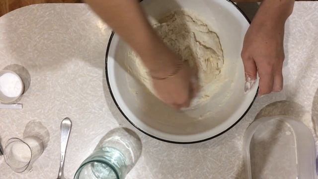 Рецепт вкуснейшей домашней пиццы. Сытно. Быcтро. Легко смотреть онлайн