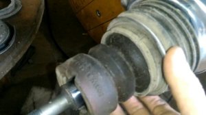 BMW-E39 замена переднего амортизатора