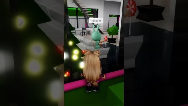 Чудо-Чай крадёт чупик у @i_roblox_queen725 смотреть онлайн