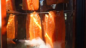 Пример работы конвекции в коптильне.