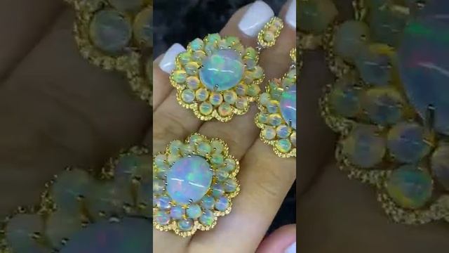 РОСКОШНЫЙ НАБОР С ОПАЛАМИ И ЖЁЛТЫМИ САПФИРАМИ. 17,5 размер. Цена 70000₽ #опал #сапфиры #опалы#сапфи