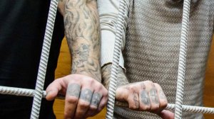 Осужденные и "вор в законе" в местах лишения свободы! Как все бывает на практике