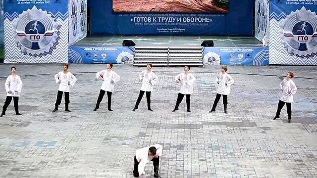 Я ВЛЮБЛЕН В ТЕБЯ РОССИИЯ смотреть онлайн