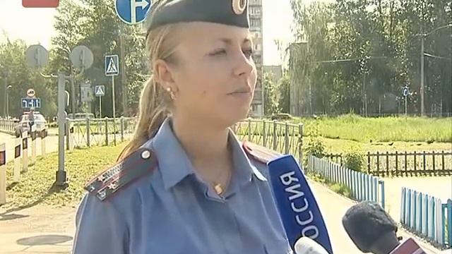 В рамках Международного дня безопасности на ж/д переездах в Великом Новгороде провели мероприятие смотреть онлайн