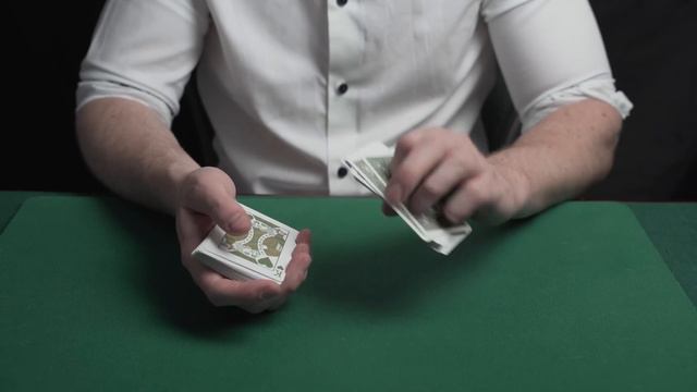 The EASIEST Card Trick In The World | Revealed смотреть онлайн