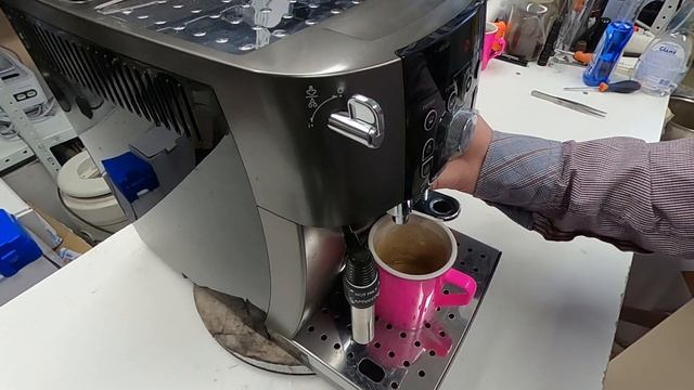 Воздух в гидросистеме автоматические кофе-машины смотреть онлайн