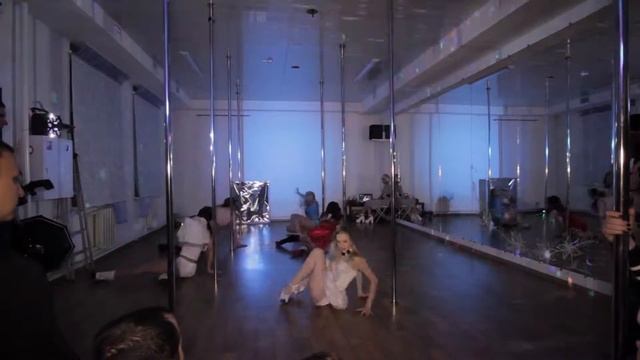 Strip dance группа смотреть онлайн