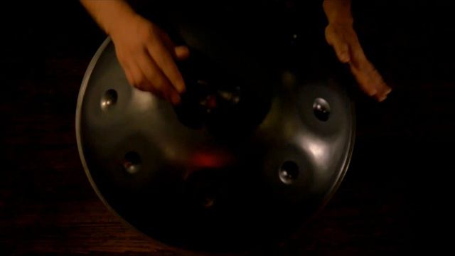 Víctor Robles -Handpan music- Silver смотреть онлайн