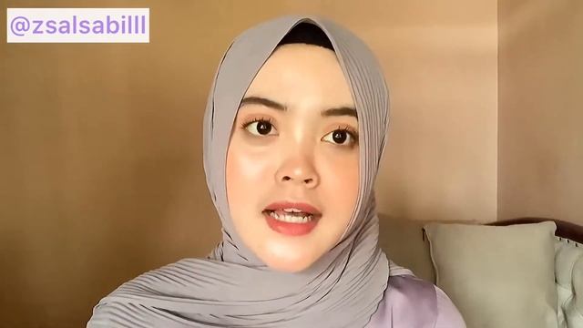 BATTLE REVIEW AVOSKIN PHTE VS LOREAL REVITALIFT CRSYTAL MICRO ESSENCE|BAGUSAN MANA SIH?! смотреть онлайн