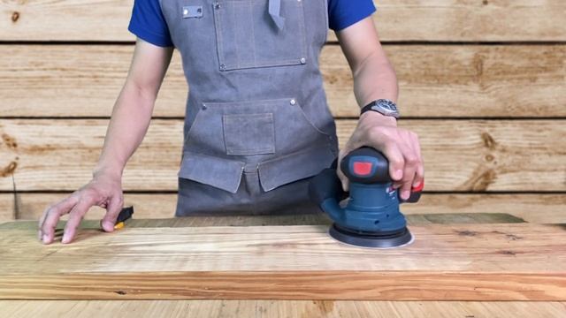 Bosch GEX 185 Li Unboxing and Brief Review смотреть онлайн