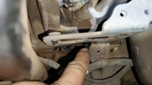 Почему Перегорает предохранитель около КПП калина