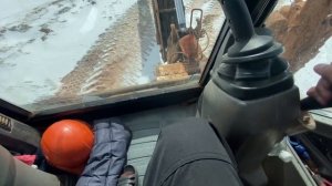 Экскаватор погрузчик CAT 444F