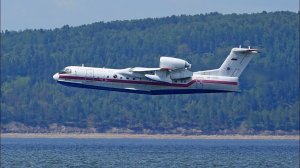 Самолет МЧС Бе 200. Тушение лесных пожаров авиацией с воды.  Завораживающее действие.