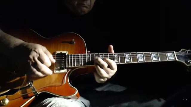 Jay Turser JT-155 on Jazz Chorus with Spark Drive смотреть онлайн