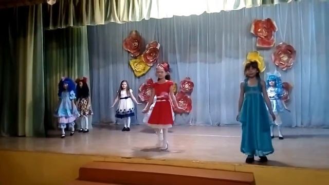 Танец куколок смотреть онлайн