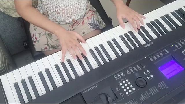 Old Doll (piano cover) смотреть онлайн