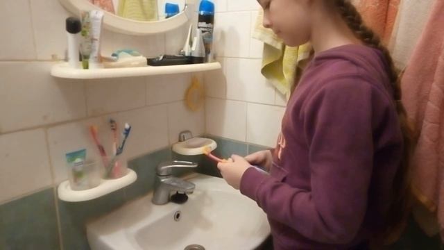моё утро. Что я делая утром, Анна Сайм смотреть онлайн