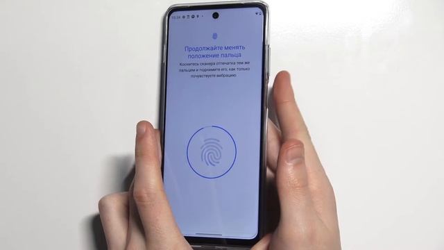 Как поставить пароль, отпечаток пальца и фейсконтроль на Motorola Moto G200 смотреть онлайн