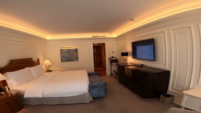 Ritz Carlton Moscow Room Tour смотреть онлайн