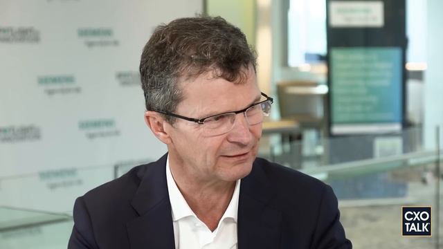 Siemens: AI and Digital Twins for Manufacturing (CxOTalk) смотреть онлайн