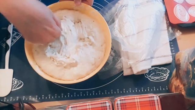 Печёные пирожки с картошкой! Для любимого внука смотреть онлайн