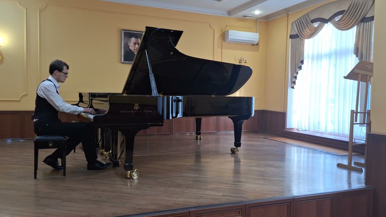 Шопен, Этюд № 24, До минор, op. 25, № 12 смотреть онлайн