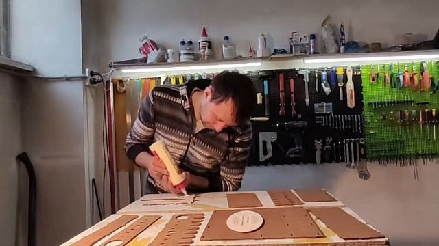 Изготовление органайзера для красок смотреть онлайн