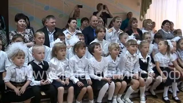 Ленинск-Кузнечане помогли собраться в школу воспитанникам социально-реабилитационного смотреть онлайн