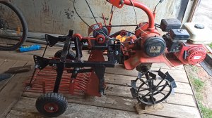 #Картофелекопалка ККМ-1С «Пахарь». Стационарные испытания после модернизации. Эксцентрик не пойдет.