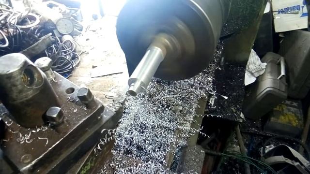 Как сделать коленвал на токарном станке смотреть онлайн
