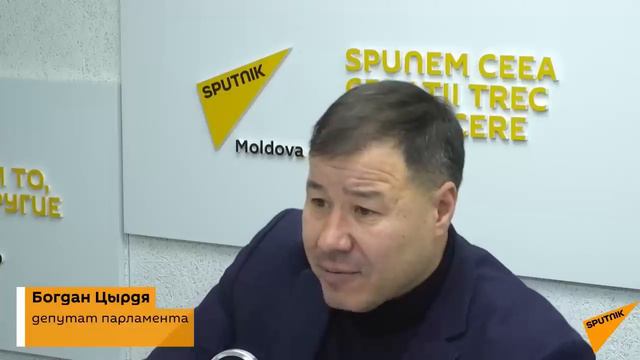 Додон предал Родину? Посмотрите, что делает Санду! смотреть онлайн