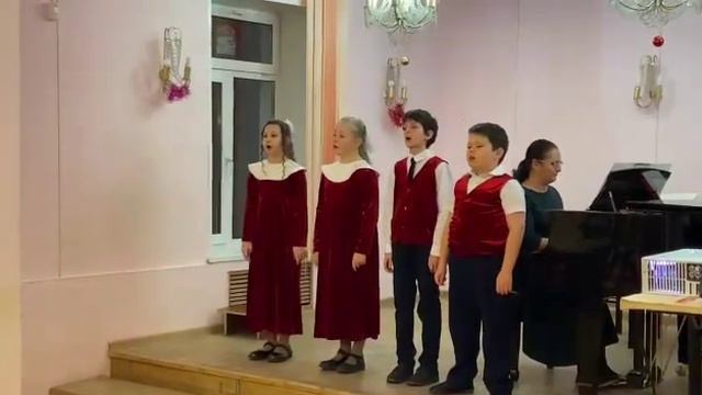 Е. Подгайц, слова Н. Шумилиной,, Под новый год" смотреть онлайн