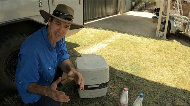 Thetford Portable toilet, this one bit of kit will change your opinion of camping. Review and how t смотреть онлайн